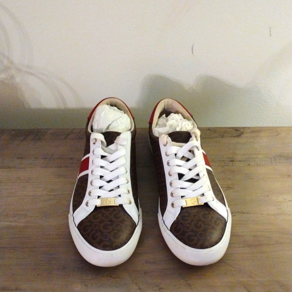 Guess Sneakers
